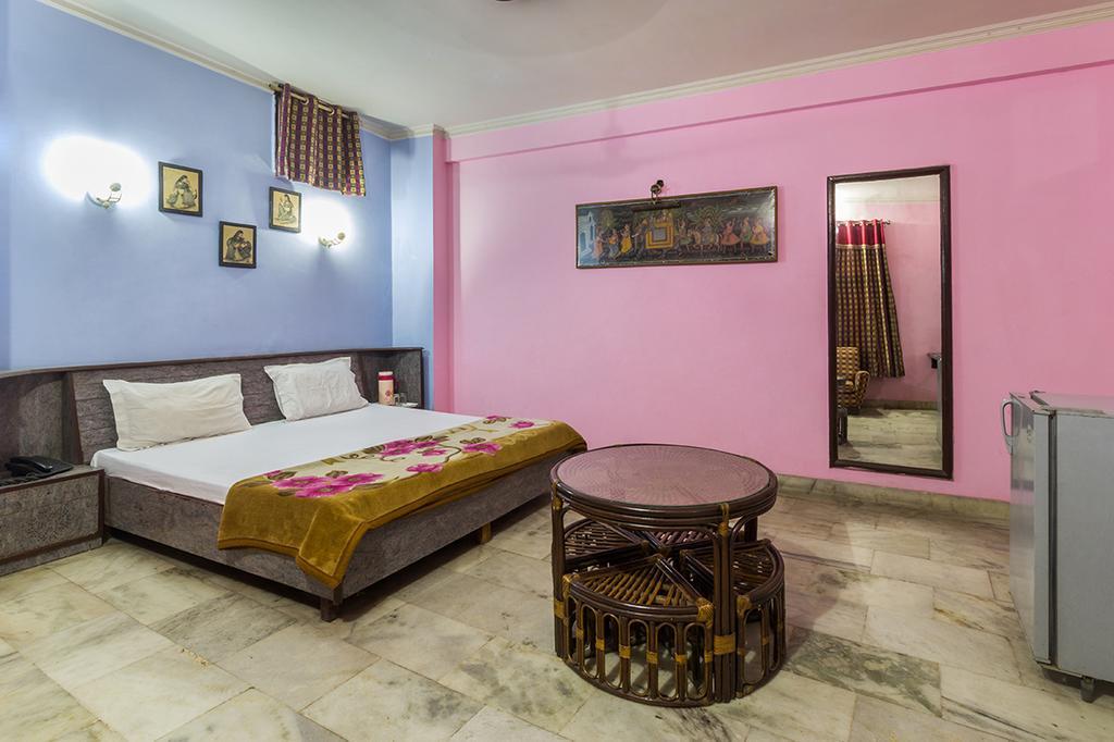 Sahara International Deluxe Hotel New Delhi Ruang foto